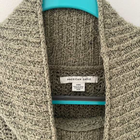 American Eagle Outfitters Green Cowl Neck Sweater - Picture 5 of 6